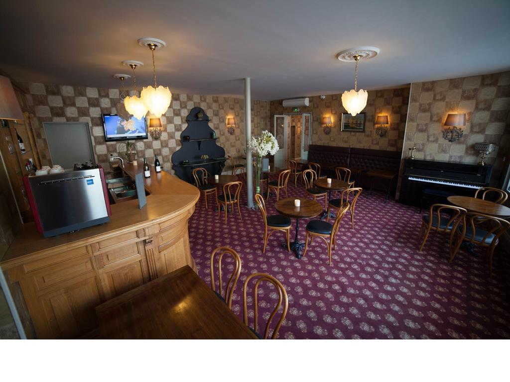 Le Clos Saint Martin Hotel Sancerre Esterno foto